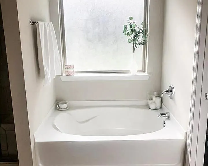 4873 Dupont Cir — Photo 7