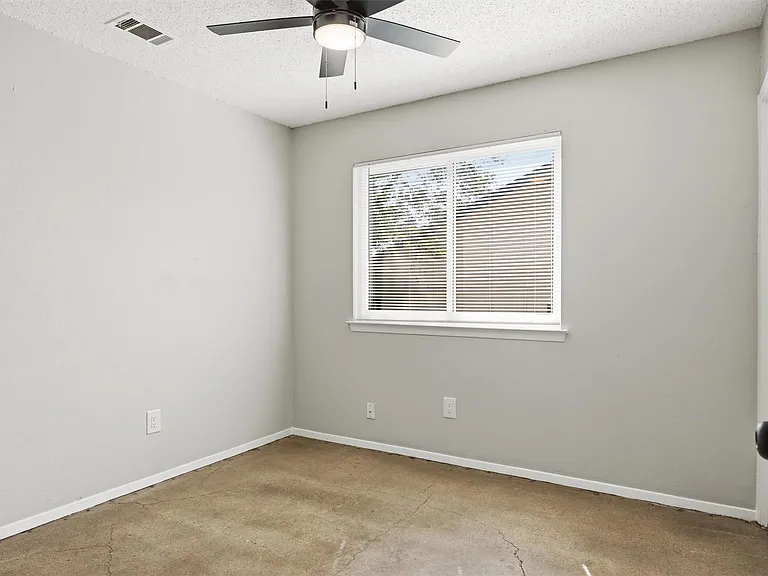 113 Meteor Dr #A — Photo 14
