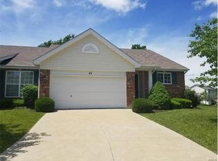 42 Chatsworth Ct, Lake Saint Louis, MO 63367