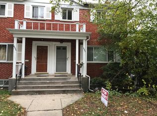 4807 Davis St, Skokie, IL 60077