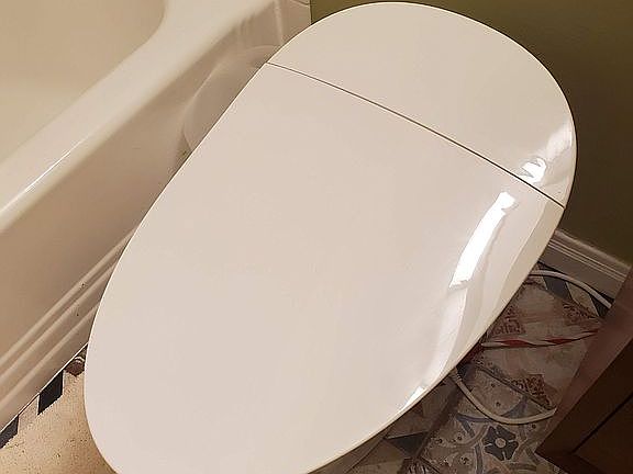 Kohler auto bidet toilet