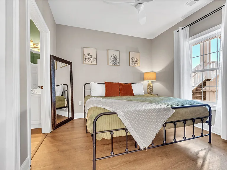 4872 Dahlia Ct #201 — Photo 50
