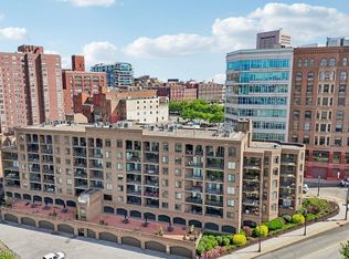 1444 W 10th St APT 608, Cleveland, OH 44113