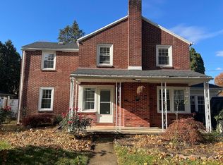 812 Margaret St, Reading, PA 19611