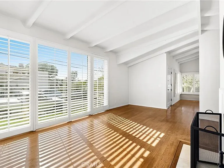 600 Poinsettia Ave — Photo 6