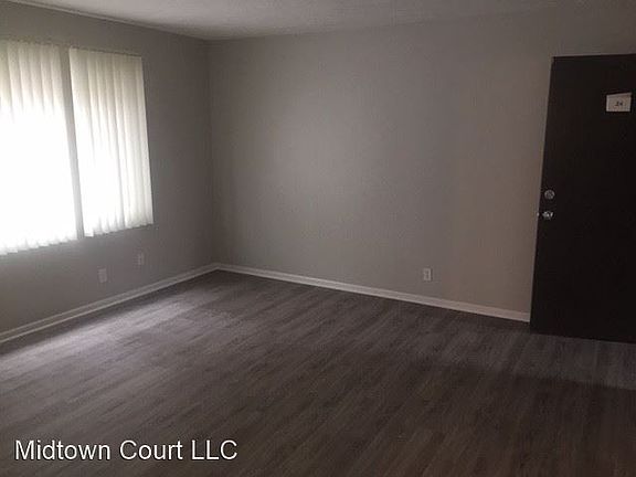 2nd image of 3564 Howard St #4078041