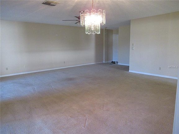 4th image of 2419 Locksley St