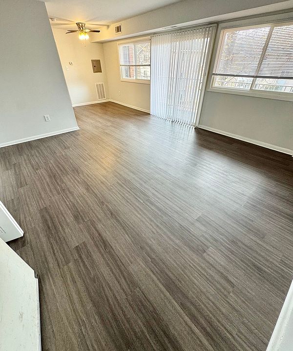 1st image of 800 W Hill St