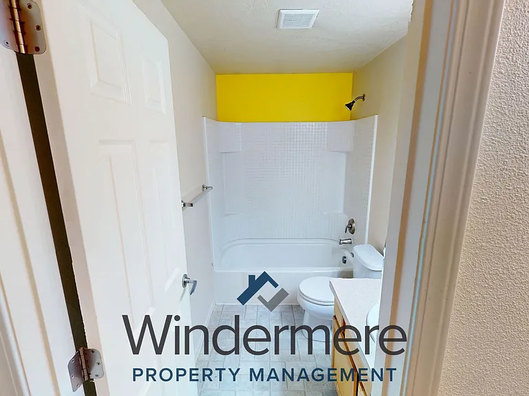 1910 J St #202 — Photo 6