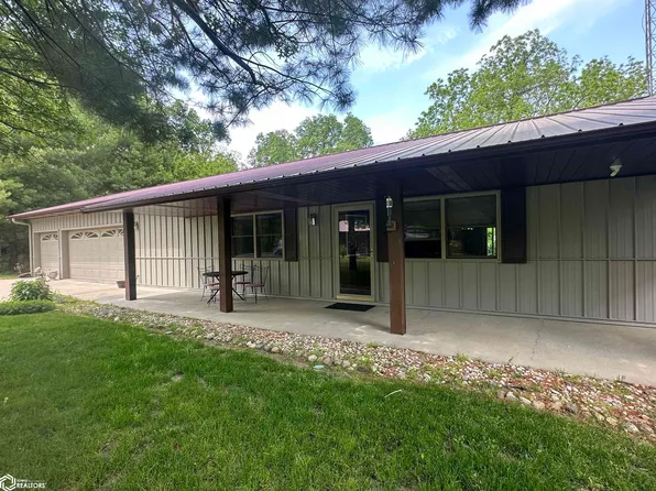 22350 Smith St, Keosauqua, IA 52565