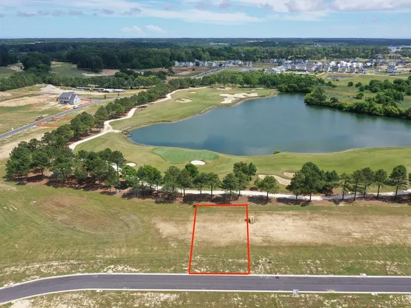 229 Muirfield Dr, Cape Charles, VA 23310