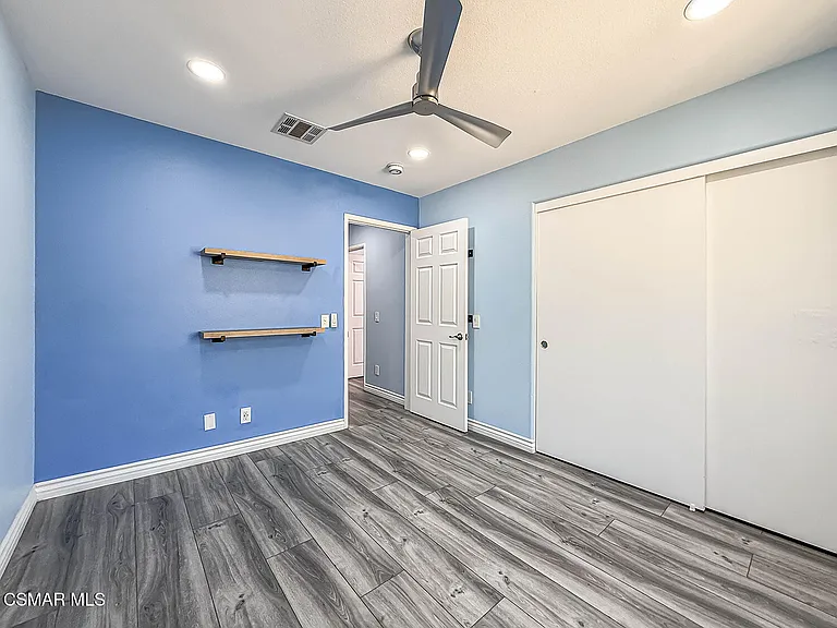 391 Westlake Vista Ln — Photo 35