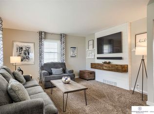 6311 Read St, Omaha, NE 68152