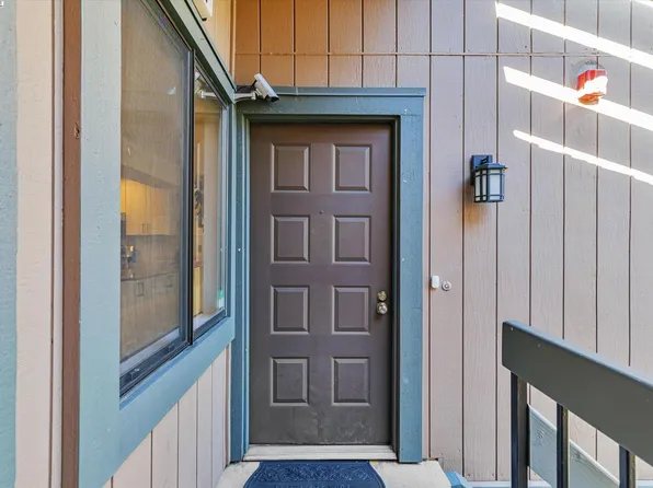 197 E Warren Cmn, Fremont, CA 94539