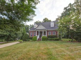 1060 Garibaldi Ridge Ct, Belmont, NC 28012