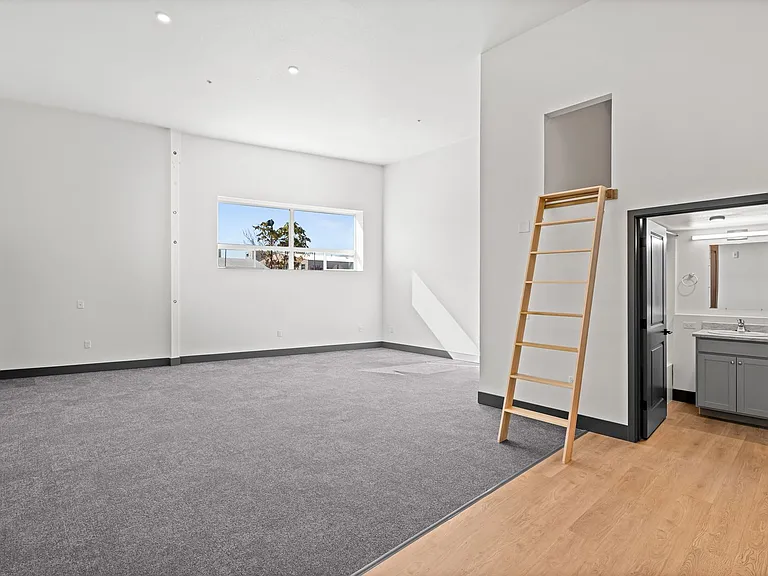 Printshop Lofts - Luxury Artist Lofts in Reno's Brewery District — Photo 54