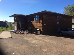 669 7th St SW APT 3, Dickinson, ND 58601