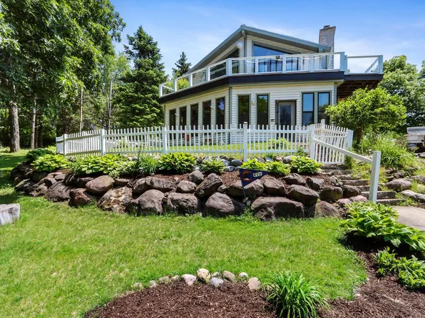 W5852 Bubbling Springs DRIVE, Elkhorn, WI 53121