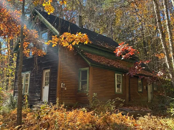 71 Shelter St, Orange, MA 01364