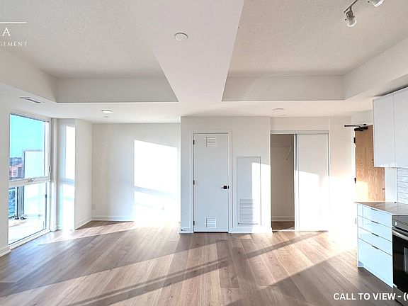 3rd image of 33 Erie Ave #1516
