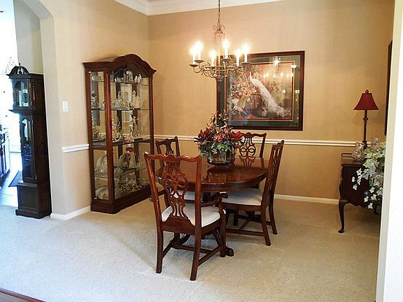 separate formal dining area for those times when families come together for those special occasions.