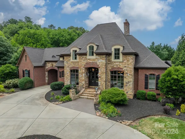 320 Billy Howey Rd, Waxhaw, NC 28173