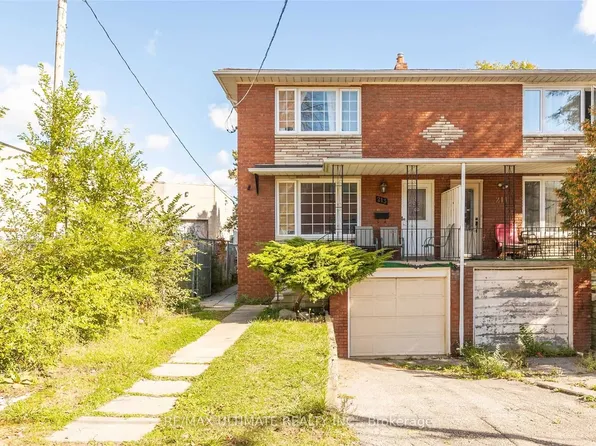213 Close Ave #2, Toronto, ON M6K 2V6
