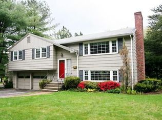 158 Forest St, Needham, MA 02492