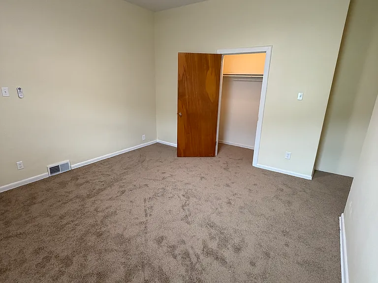 1412 Main St #2 — Photo 25