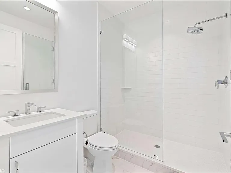 850 Central Ave #202 — Photo 13
