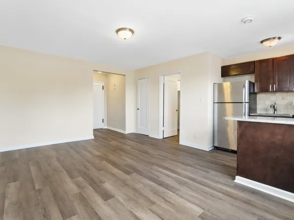 210 Woodcliff Avenue image 11 of 14