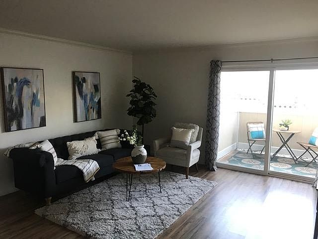 1st image of 3993 Jewell St