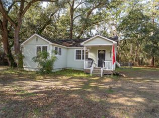 141 Johnson Landing Rd, Beaufort, SC 29907