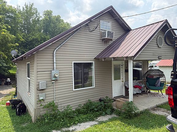 2nd image of 719 Old Monticello Rd