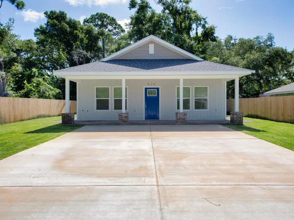 824 Hilltop Rd, Mary Esther, FL 32569