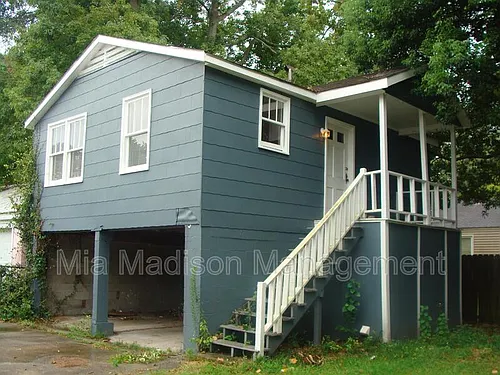 2017 Louisiana Ave Photo 1 2017 Louisiana Ave Photo 1