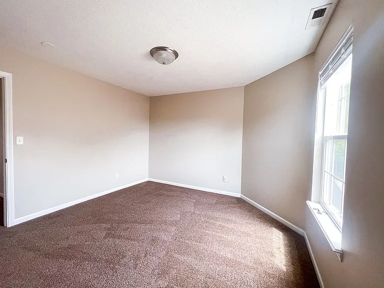 10640 Northern Dancer Dr — Photo 48
