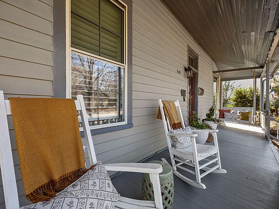 4th image of 516 N East St