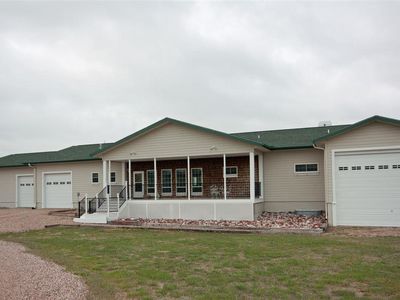 105 Arrowhead Rd, Torrington, WY, 82240