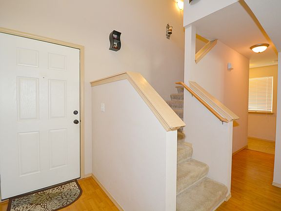 5th image of 8324 2nd St NE