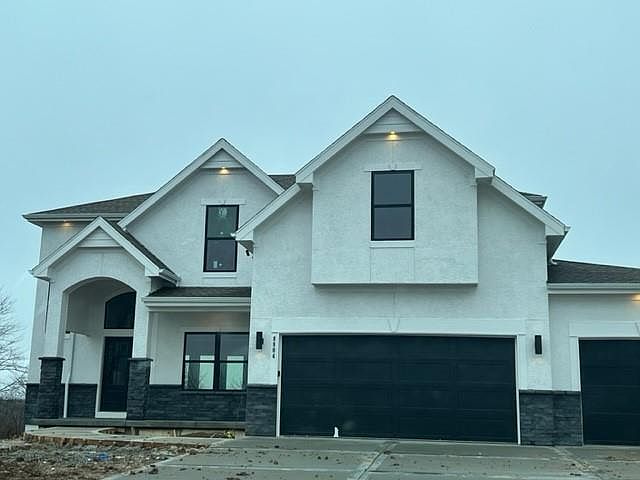 2nd image of 8804 N Clarion Ave