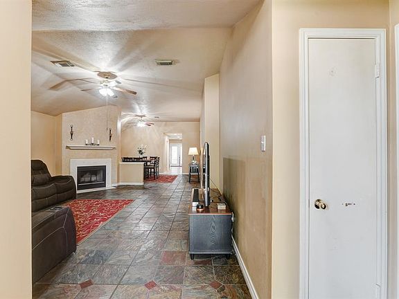 5th image of 19903 Black Cherry Bend Ct