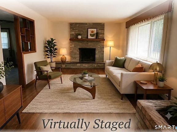 3rd image of 67 Phyllis Avenue