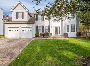 4 Crane Pl, Spotswood, NJ