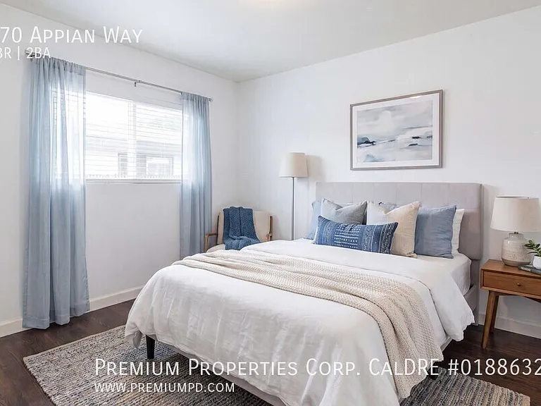 870 Appian Way — Photo 33