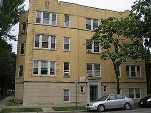 1st image of 520 W Harrison St #3