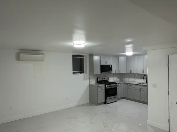 (undisclosed Address), Bronx, NY 10461