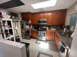 8840 SW 19th Ct APT B, Boca Raton, FL 33433