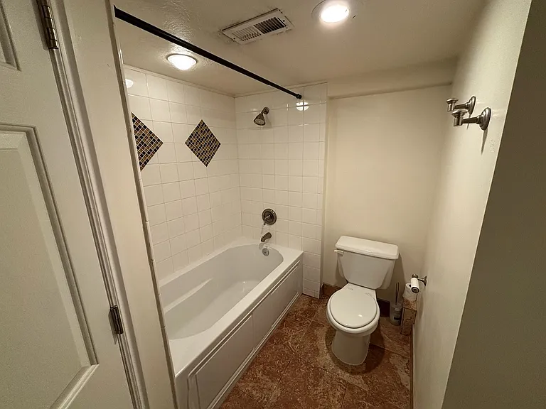 814 W Sweet Meadow Ln — Photo 19