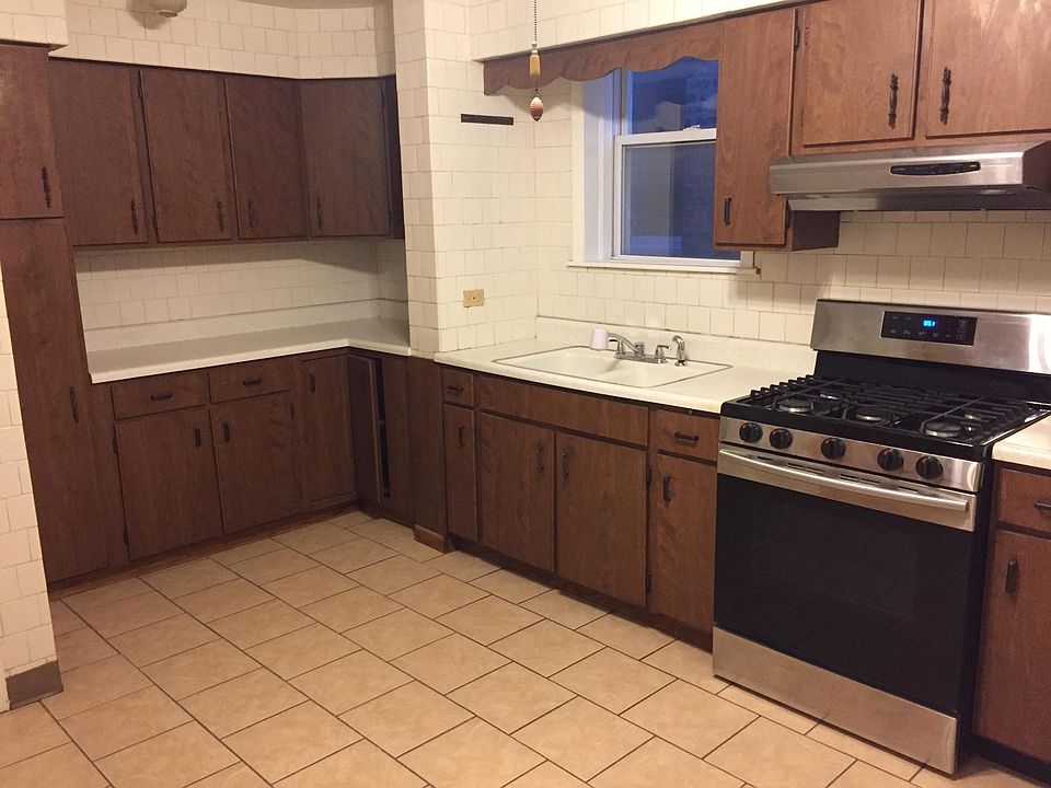 1st image of 3938 N Lawndale Ave
